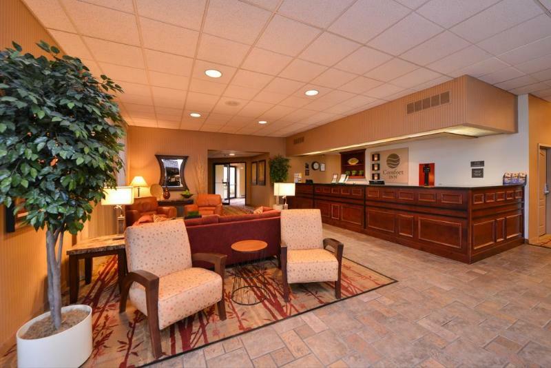 Comfort Inn Plymouth-Minneapolis Exterior photo